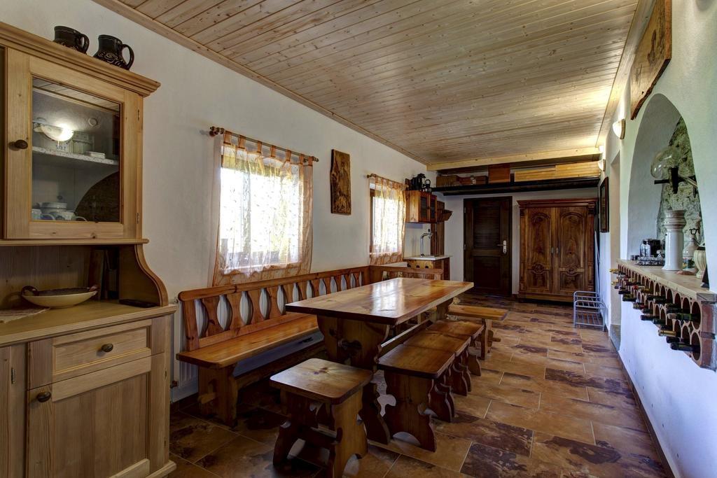 Sumavska Chata Волари Екстер'єр фото